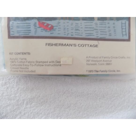 Vintage Family Circle Crewel Kit 14 x 14 picture or pillow top 1973 Fisherman's - Picture 3 of 4